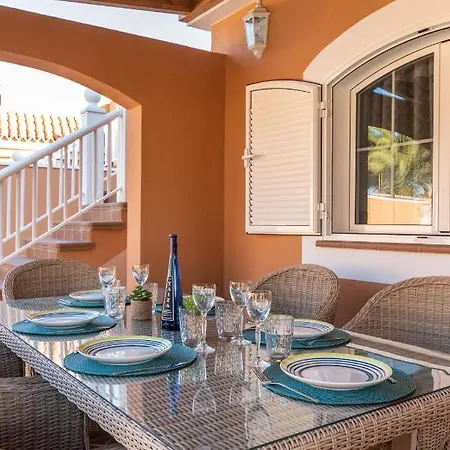 Cayetana * Caleta De Fuste